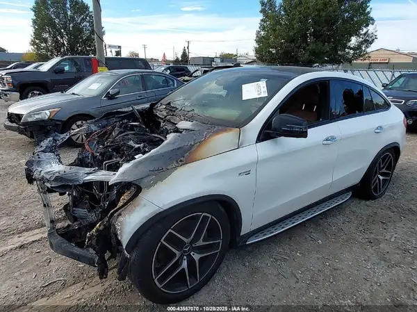 4JGED6EB3KA152094 2019 MERCEDES-BENZ GLE - Image 2