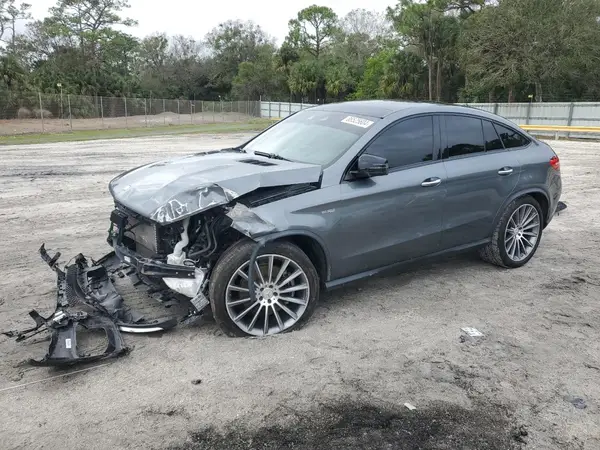 4JGED6EB4HA065636 2017 MERCEDES-BENZ GLE - Image 1