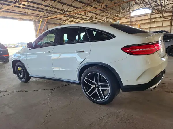 4JGED6EB7HA064660 2017 MERCEDES-BENZ GLE - Image 2