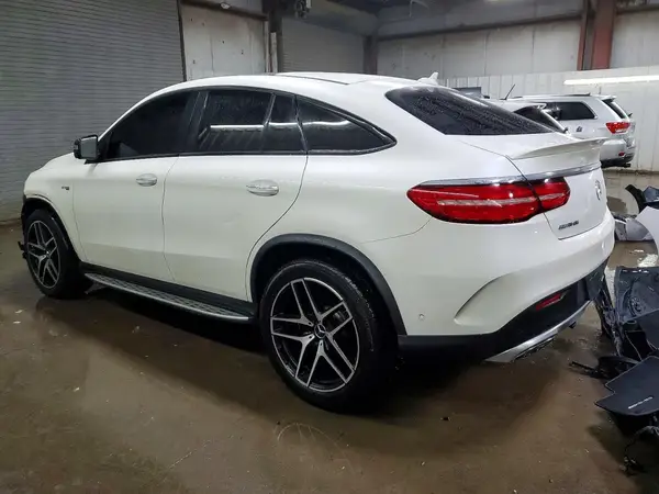 4JGED6EB7HA066103 2017 MERCEDES-BENZ GLE - Image 2