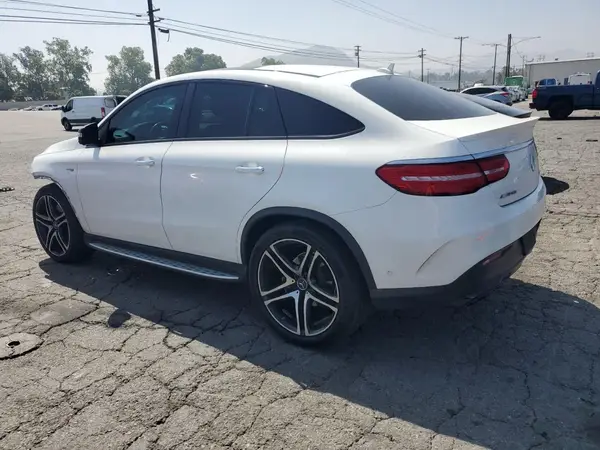 4JGED6EB9KA151564 2019 MERCEDES-BENZ GLE - Image 2