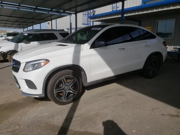 4JGED6EBXGA044496 2016 MERCEDES-BENZ GLE - Image 1