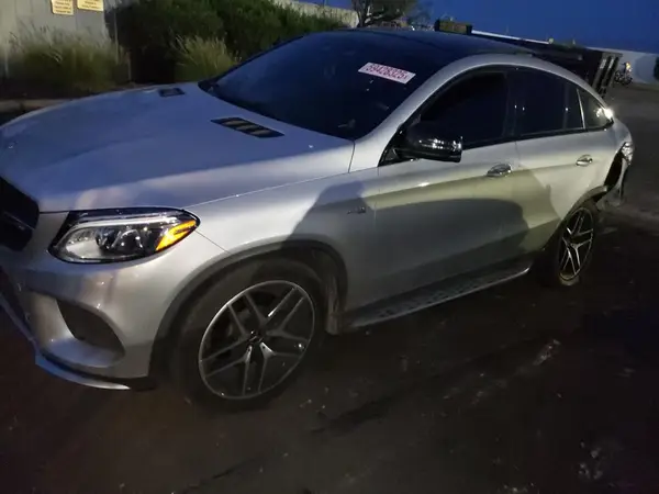 4JGED6EBXHA066189 2017 MERCEDES-BENZ GLE - Image 1