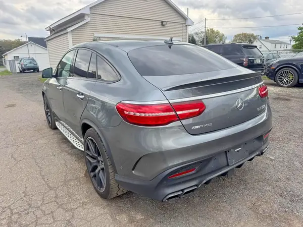 4JGED7FB3KA155002 2019 MERCEDES-BENZ GLE - Image 2