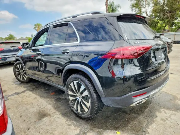 4JGFB4EB1TB593149 2026 MERCEDES-BENZ GLE - Image 2