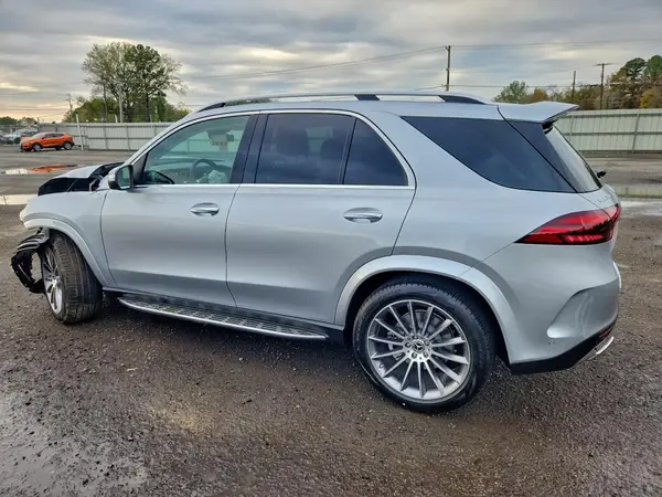 4JGFB4EB2TB554831 2026 MERCEDES-BENZ GLE - Image 2