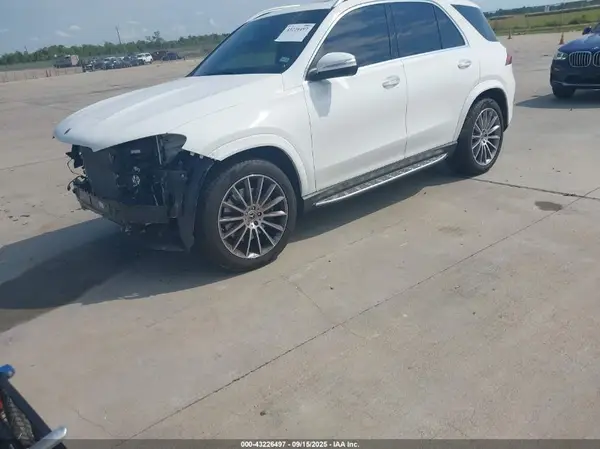 4JGFB4FB0RA984631 2024 MERCEDES-BENZ GLE - Image 2