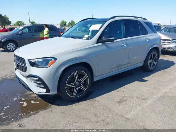 4JGFB4FB0SB278453 2025 MERCEDES-BENZ GLE - Image 2