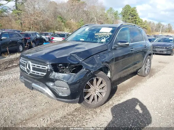 4JGFB4FB1SB475406 2025 MERCEDES-BENZ GLE - Image 2