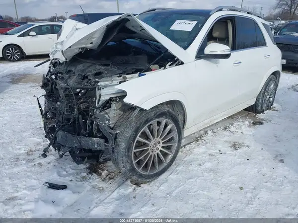 4JGFB4FB2RA983691 2024 MERCEDES-BENZ GLE - Image 2