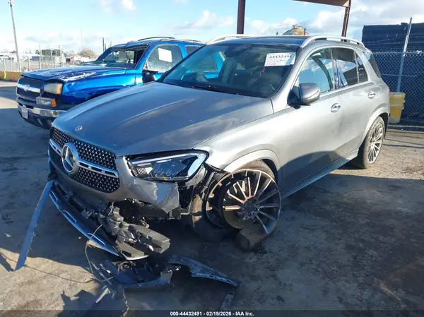 4JGFB4FB2RB211346 2024 MERCEDES-BENZ GLE - Image 2