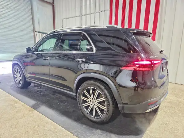 4JGFB4FB2TB559185 2026 MERCEDES-BENZ GLE - Image 2