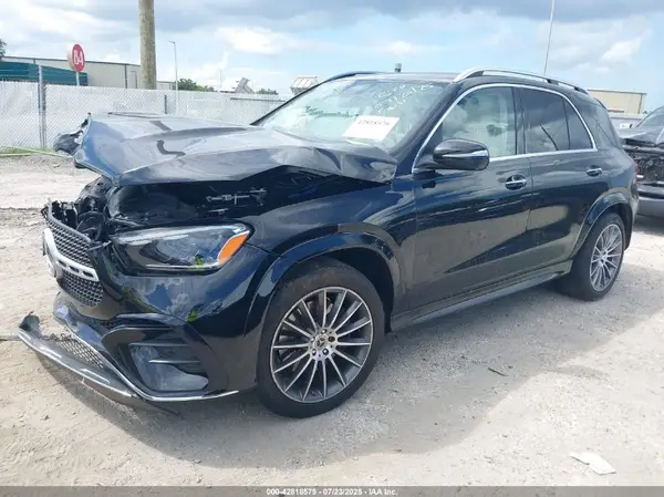 4JGFB4FB3RA985868 2024 MERCEDES-BENZ GLE - Image 2