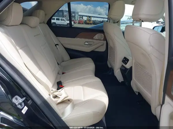 4JGFB4FB3RA985868 2024 MERCEDES-BENZ GLE - Image 8