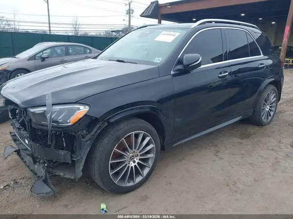 4JGFB4FB3RA997017 2024 MERCEDES-BENZ GLE - Image 2