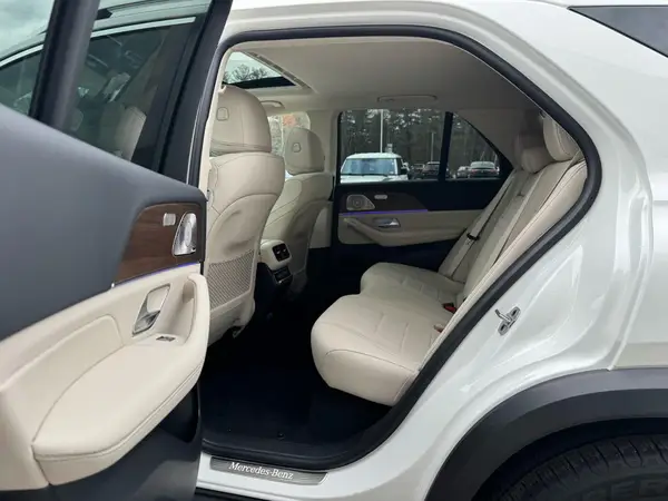 4JGFB4FB3TB513073 2026 MERCEDES-BENZ GLE - Image 8