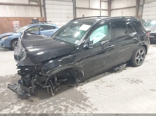 4JGFB4FB4SB274079 2025 MERCEDES-BENZ GLE - Image 2