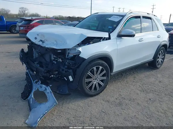 4JGFB4FB4TB498048 2026 MERCEDES-BENZ GLE - Image 2