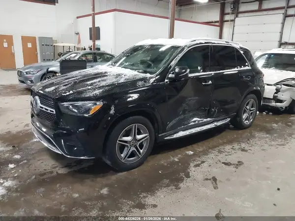 4JGFB4FB5RB044416 2024 MERCEDES-BENZ GLE - Image 2