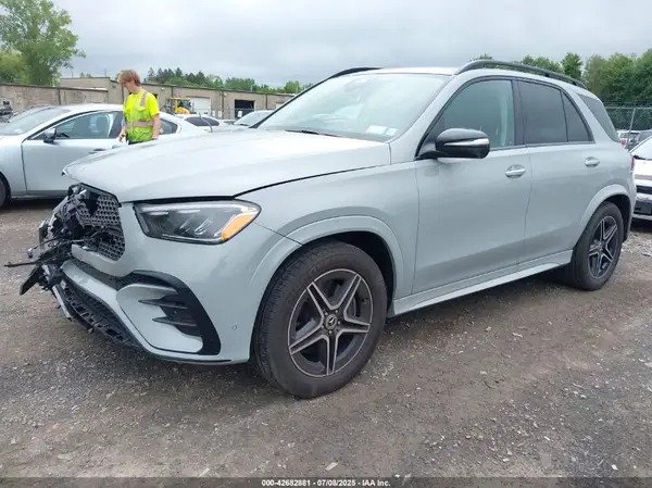 4JGFB4FB5RB208442 2024 MERCEDES-BENZ GLE - Image 2
