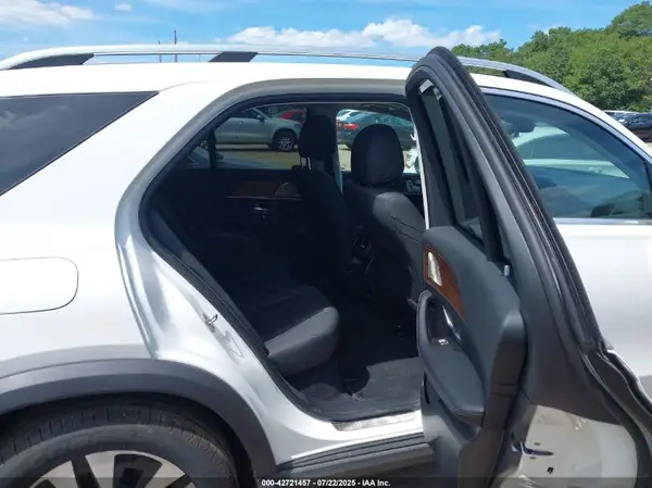 4JGFB4FB5SB299377 2025 MERCEDES-BENZ GLE - Image 8