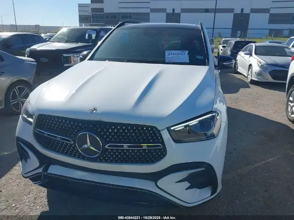 4JGFB4FB7RB209933 2024 MERCEDES-BENZ GLE - Image 2
