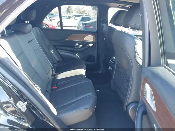 4JGFB4FB7SB480335 2025 MERCEDES-BENZ GLE - Image 8