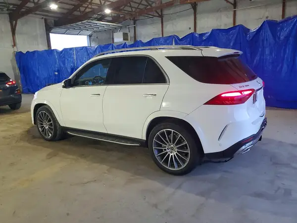 4JGFB4FB8RA972050 2024 MERCEDES-BENZ GLE - Image 2