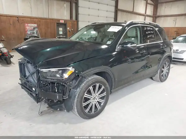 4JGFB4FB8RB022569 2024 MERCEDES-BENZ GLE - Image 2