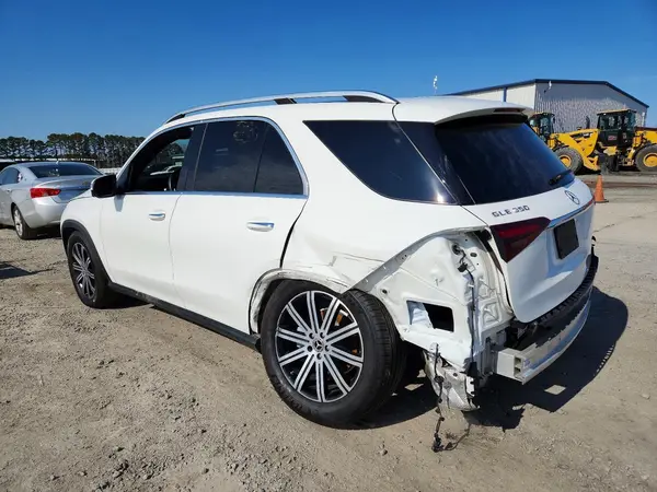 4JGFB4FB8RB067009 2024 MERCEDES-BENZ GLE - Image 2
