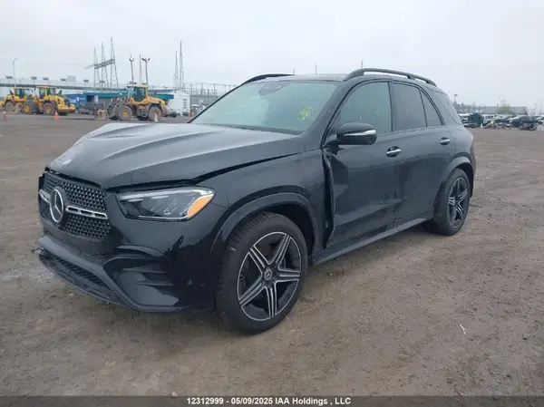 4JGFB4FB8SB320125 2025 MERCEDES-BENZ GLE - Image 2