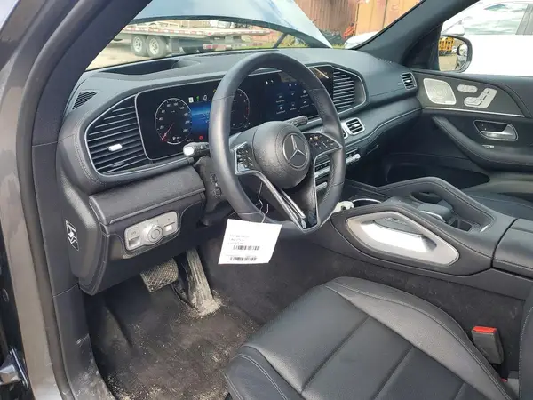 4JGFB4FB8SB327723 2025 MERCEDES-BENZ GLE - Image 8
