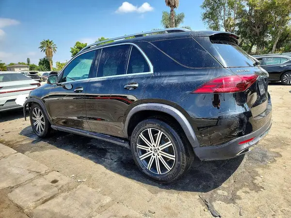 4JGFB4FB9TB586061 2026 MERCEDES-BENZ GLE - Image 2