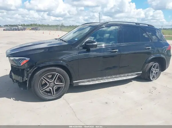 4JGFB4FBXRA998861 2024 MERCEDES-BENZ GLE - Image 2