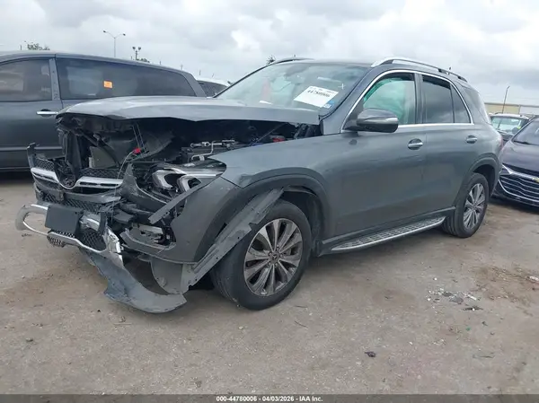 4JGFB4JB0LA201645 2020 MERCEDES-BENZ GLE - Image 2