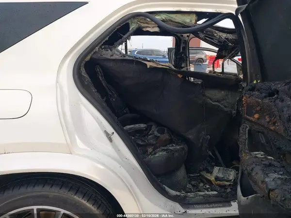 4JGFB4JB0LA208773 2020 MERCEDES-BENZ GLE - Image 8