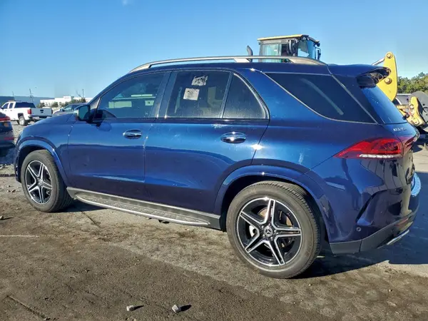 4JGFB4JB0NA654618 2022 MERCEDES-BENZ GLE - Image 2