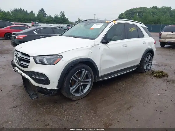 4JGFB4JB0NA767016 2022 MERCEDES-BENZ GLE - Image 2
