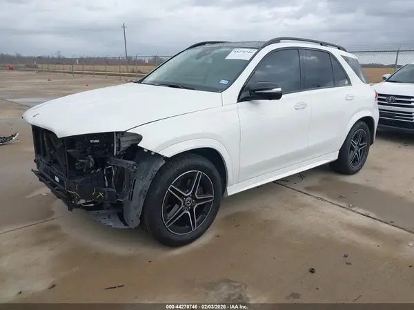 4JGFB4JB1LA233620 2020 MERCEDES-BENZ GLE - Image 2
