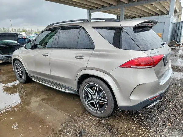 4JGFB4JB1MA520263 2021 MERCEDES-BENZ GLE - Image 2