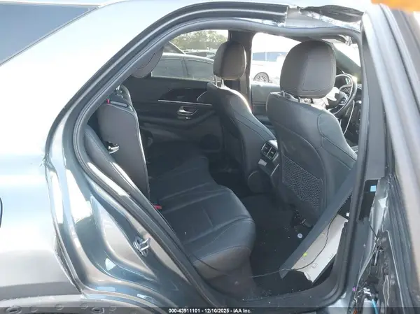 4JGFB4JB1NA637844 2022 MERCEDES-BENZ GLE - Image 8