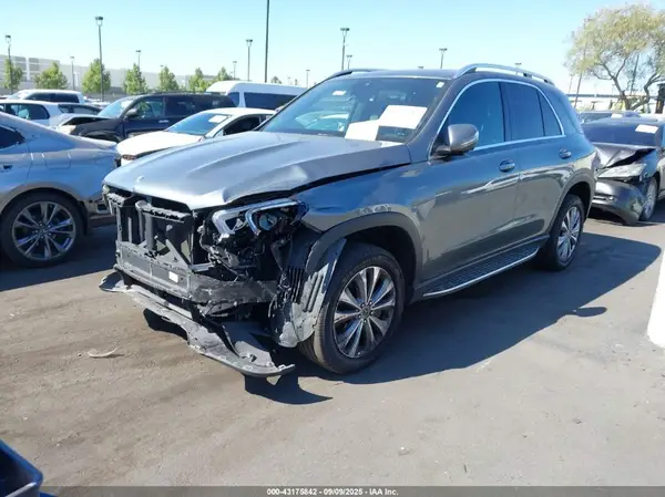 4JGFB4JB2LA107931 2020 MERCEDES-BENZ GLE - Image 2