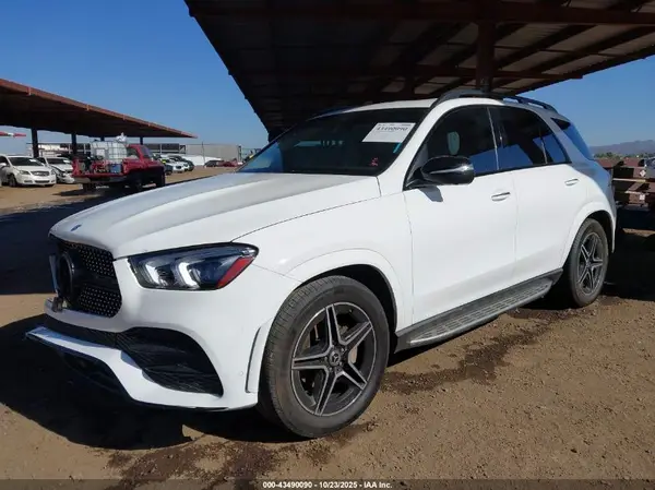 4JGFB4JB2MA392230 2021 MERCEDES-BENZ GLE - Image 2