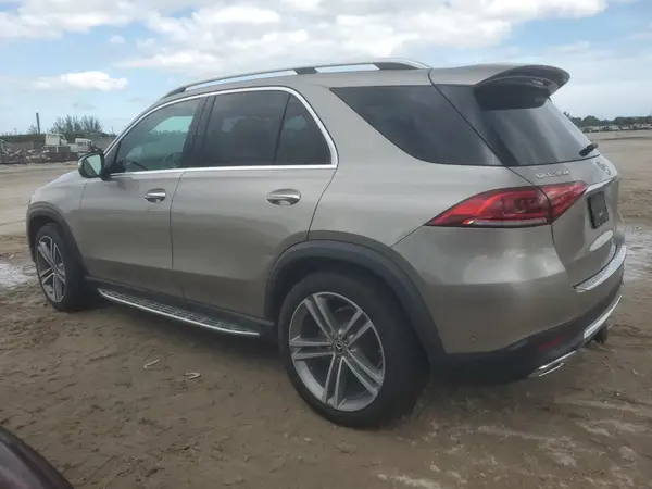 4JGFB4JB2NA687071 2022 MERCEDES-BENZ GLE - Image 2