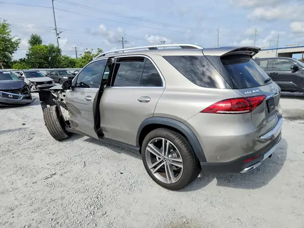4JGFB4JB2NA700014 2025 MERCEDES-BENZ GLE - Image 2