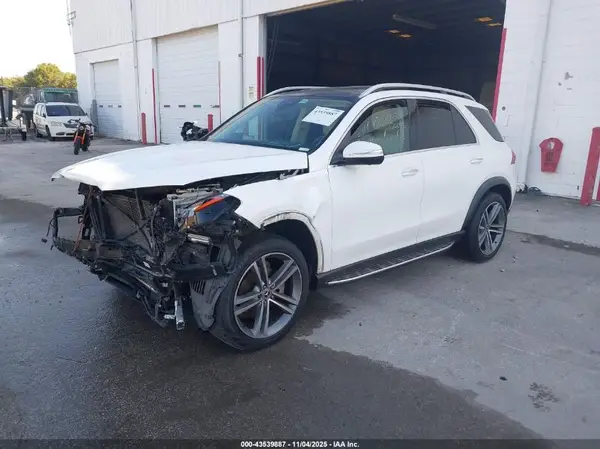 4JGFB4JB2NA711563 2022 MERCEDES-BENZ GLE - Image 2