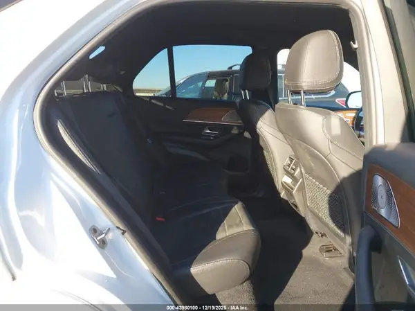 4JGFB4JB2NA727097 2022 MERCEDES-BENZ GLE - Image 8