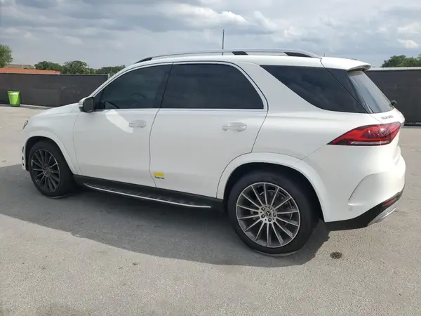 4JGFB4JB2NA793875 2022 MERCEDES-BENZ GLE - Image 2