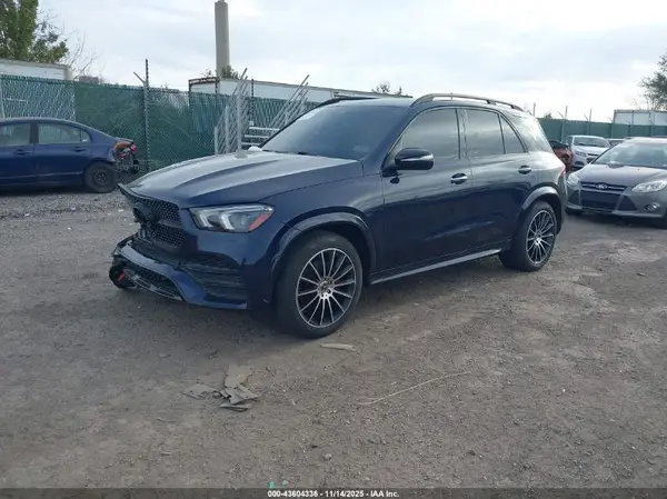 4JGFB4JB3LA125130 2020 MERCEDES-BENZ GLE - Image 2
