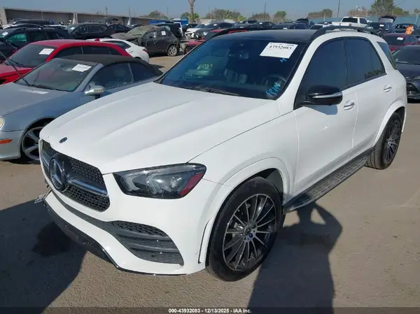 4JGFB4JB3LA224885 2020 MERCEDES-BENZ GLE - Image 2